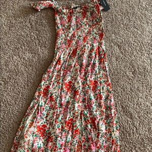 Off the shoulder dress!